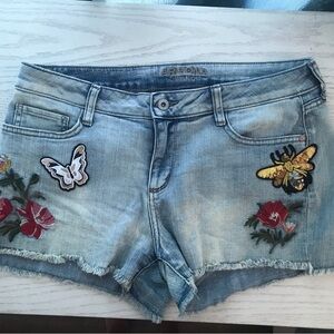 Arizona Jean Company Women's Blue Denim Shorts with Embroidered Details